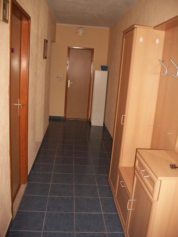 Apartment Luka 特罗吉尔 外观 照片